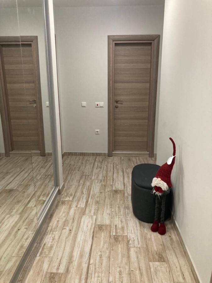 Victor'S Suite , With Private Parking Varna Exteriér fotografie