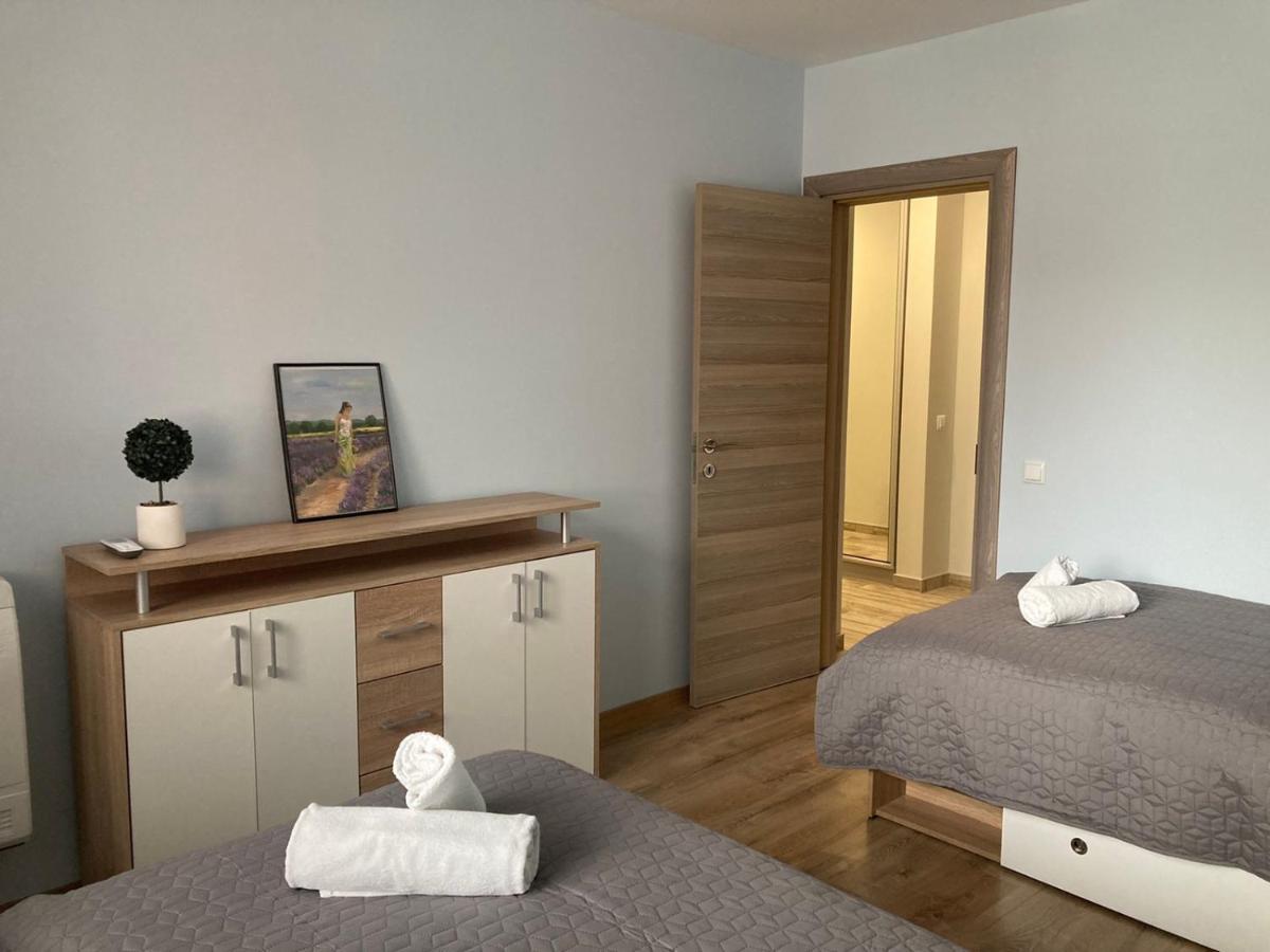Victor'S Suite , With Private Parking Varna Exteriér fotografie